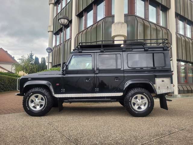 Imagine Land Rover Defender 110 SE Station Wagon ATM 58 Tkm-WoMo Ausbau-Extras