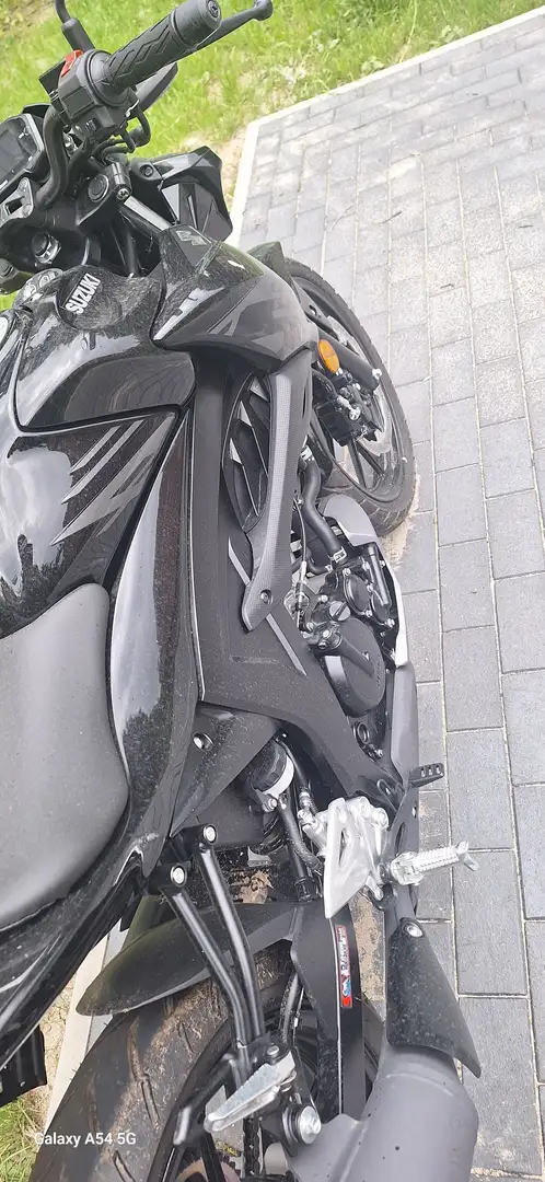 Suzuki GSX 250 Zwart - 1