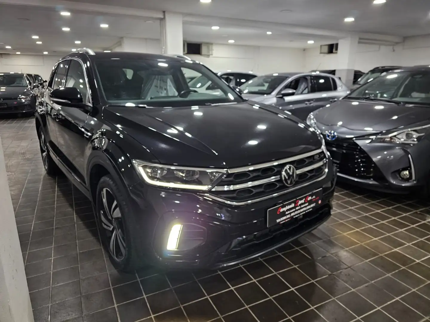 Volkswagen T-Roc 2.0 TDI 150CV R-LINE DSG ITALIANA PRONTA CONSEGNA Noir - 1