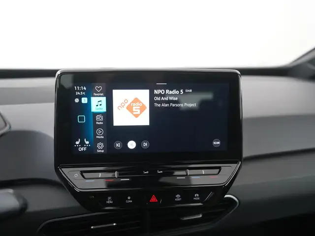 Volkswagen Id.3 view 14