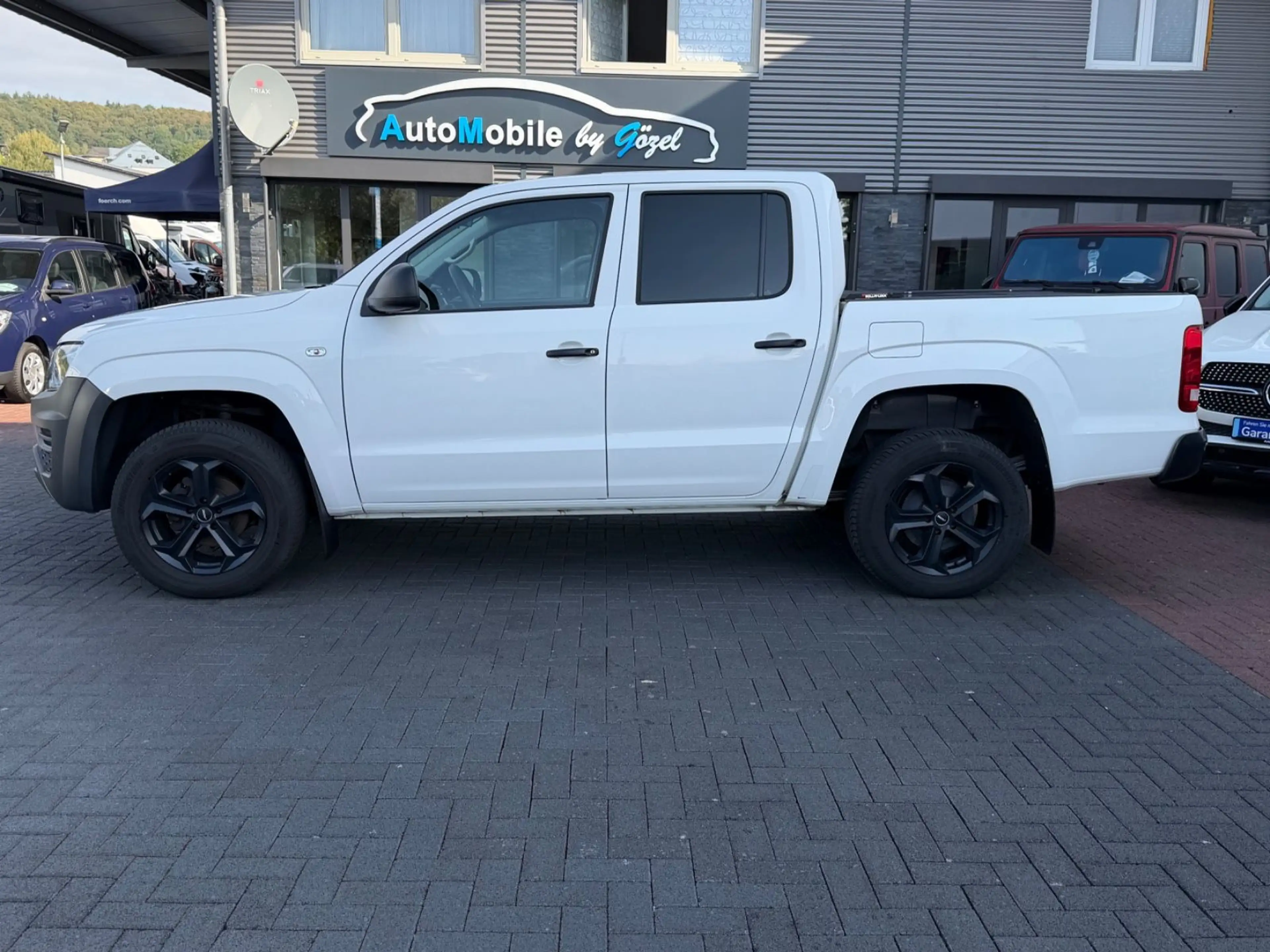 Volkswagen Amarok Trendline DoubleCab V6*2.Hand *Leder *AHK — photo 2