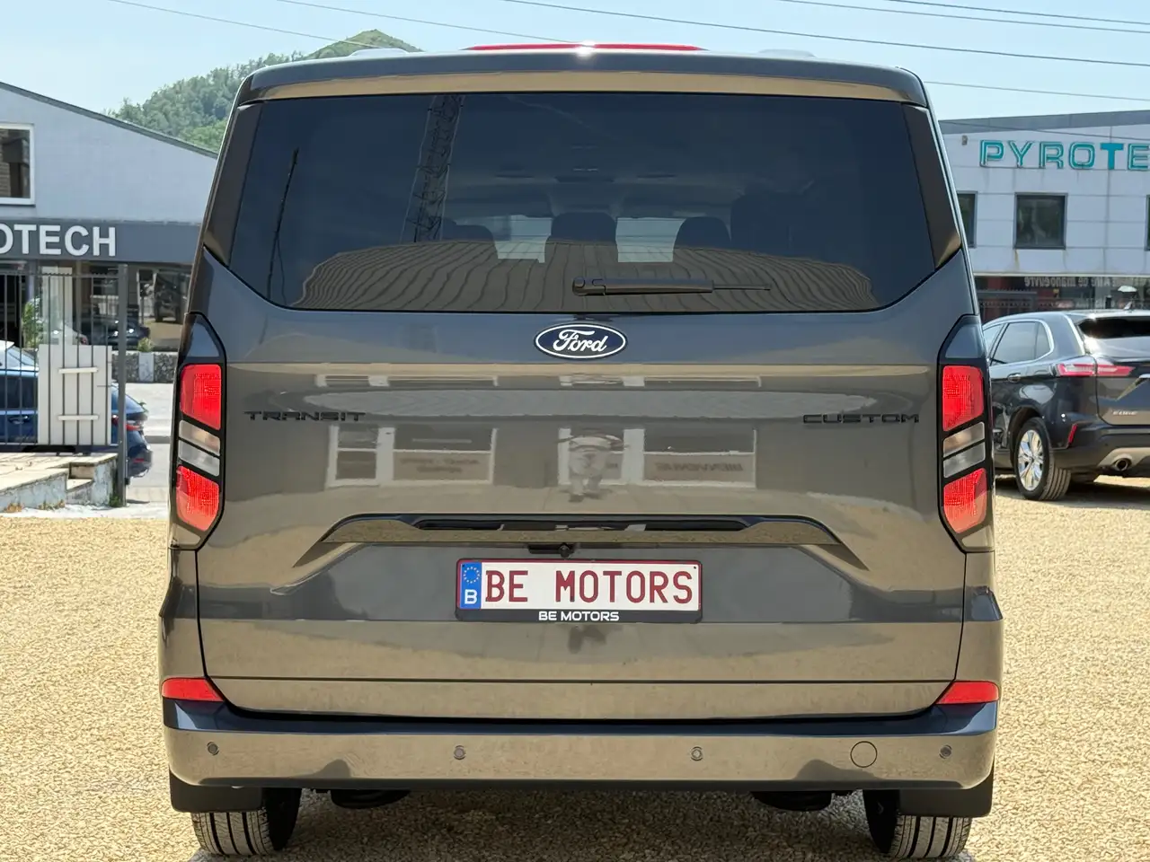 Ford Tourneo Custom 2026 — фото 6