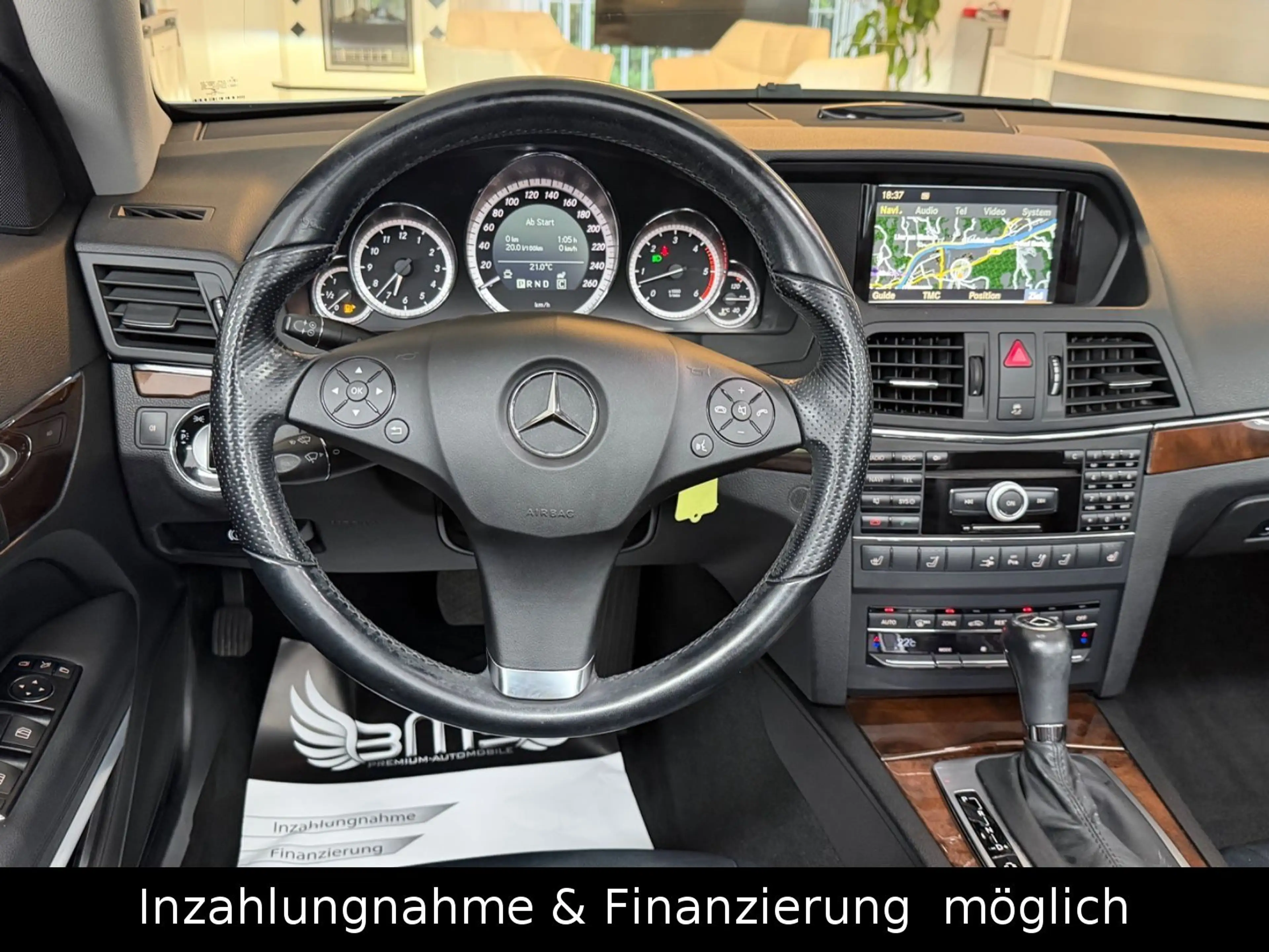 Mercedes-Benz E 350 E Cabrio BlueEfficiency — photo 5