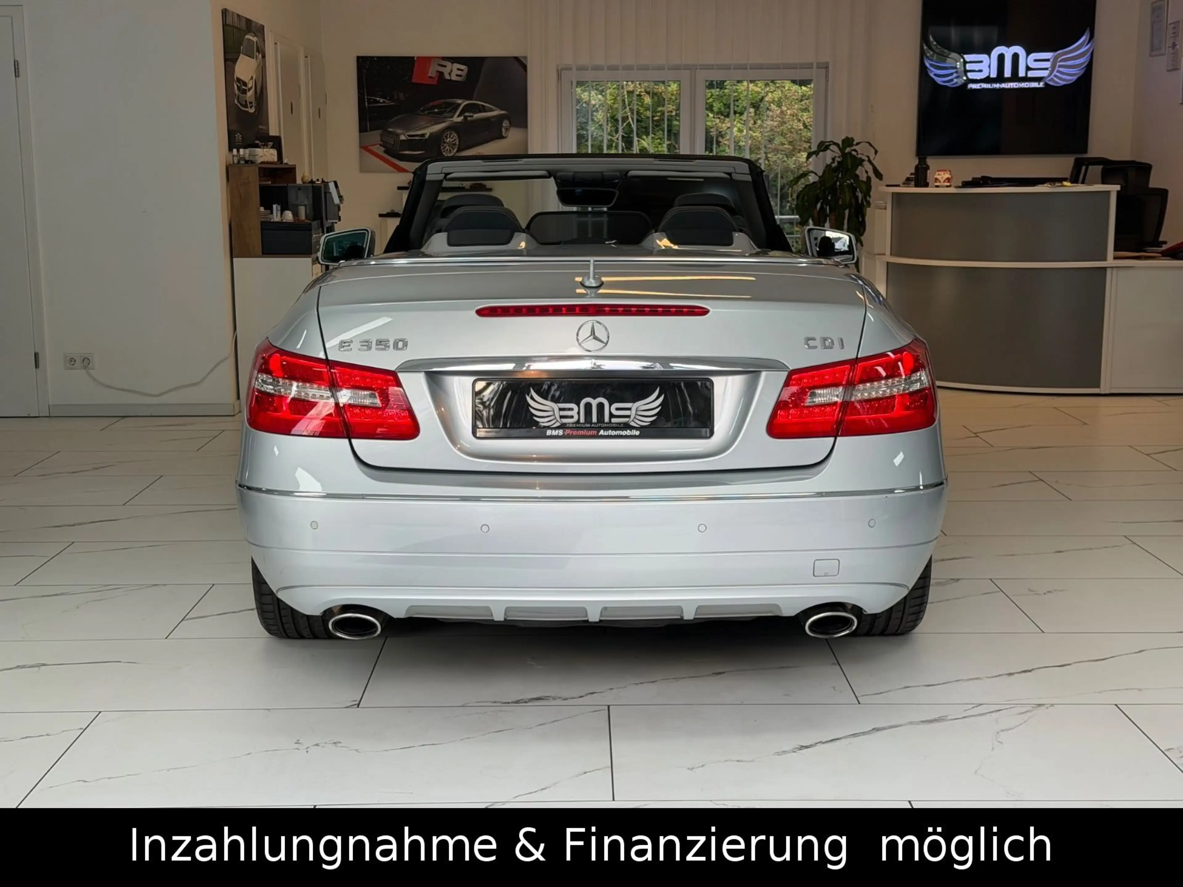 Mercedes-Benz E 350 E Cabrio BlueEfficiency — photo 8