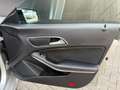 Mercedes-Benz CLA 200 Shooting Brake OrangeArt Edition|Panorama|Amg-Line Gris - thumbnail 17