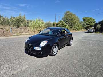 1.3 jtdm-2 Distinctive premium pack s&s 95cv