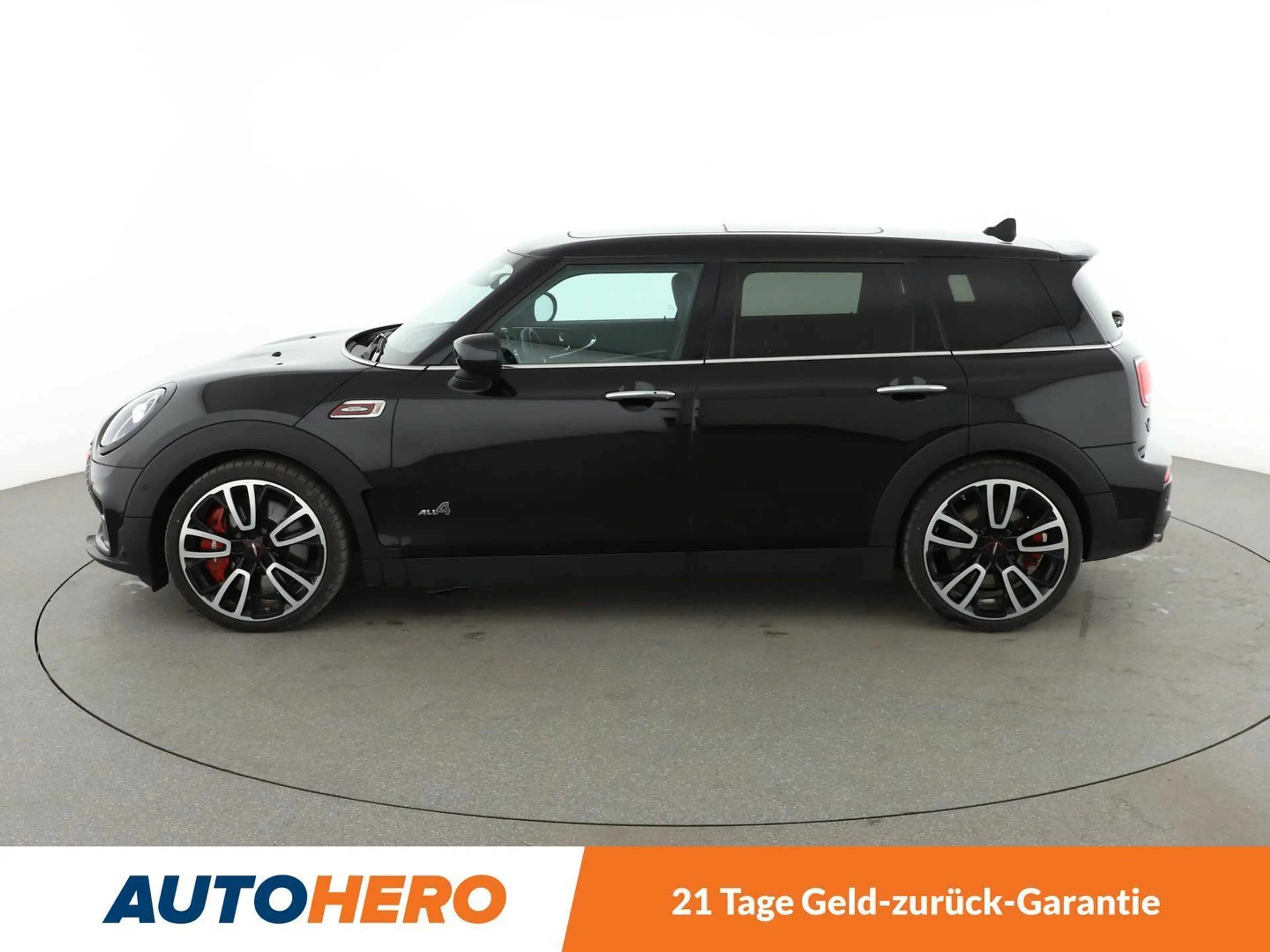 MINI John Cooper Works Clubman John Cooper Works ALL4 Aut.*NAVI*LED*ACC*HUD*CAM* — photo 3