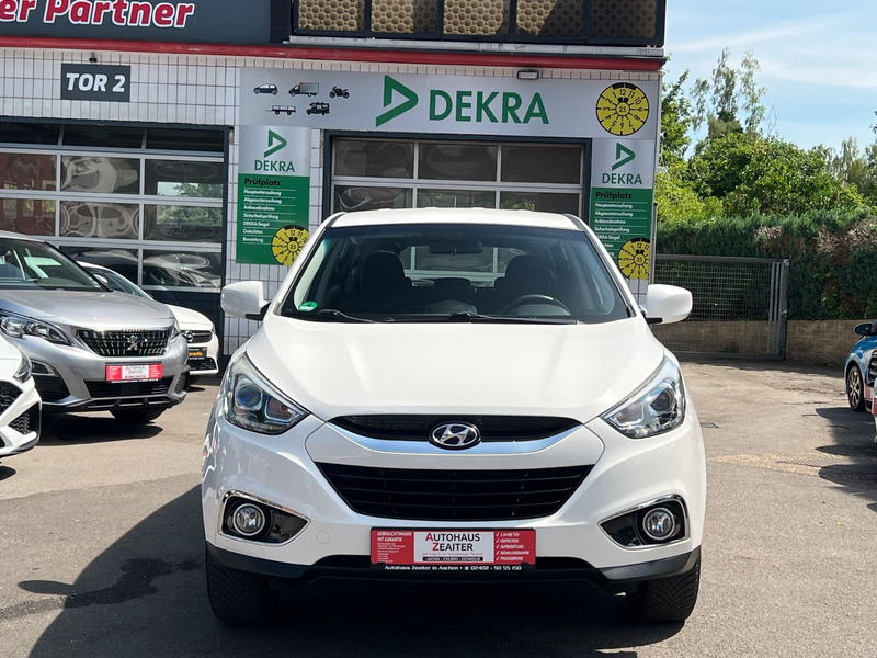 Hyundai iX35 FIFA World Cup Edition 2WD*Tüv*Inspektion* — photo 3