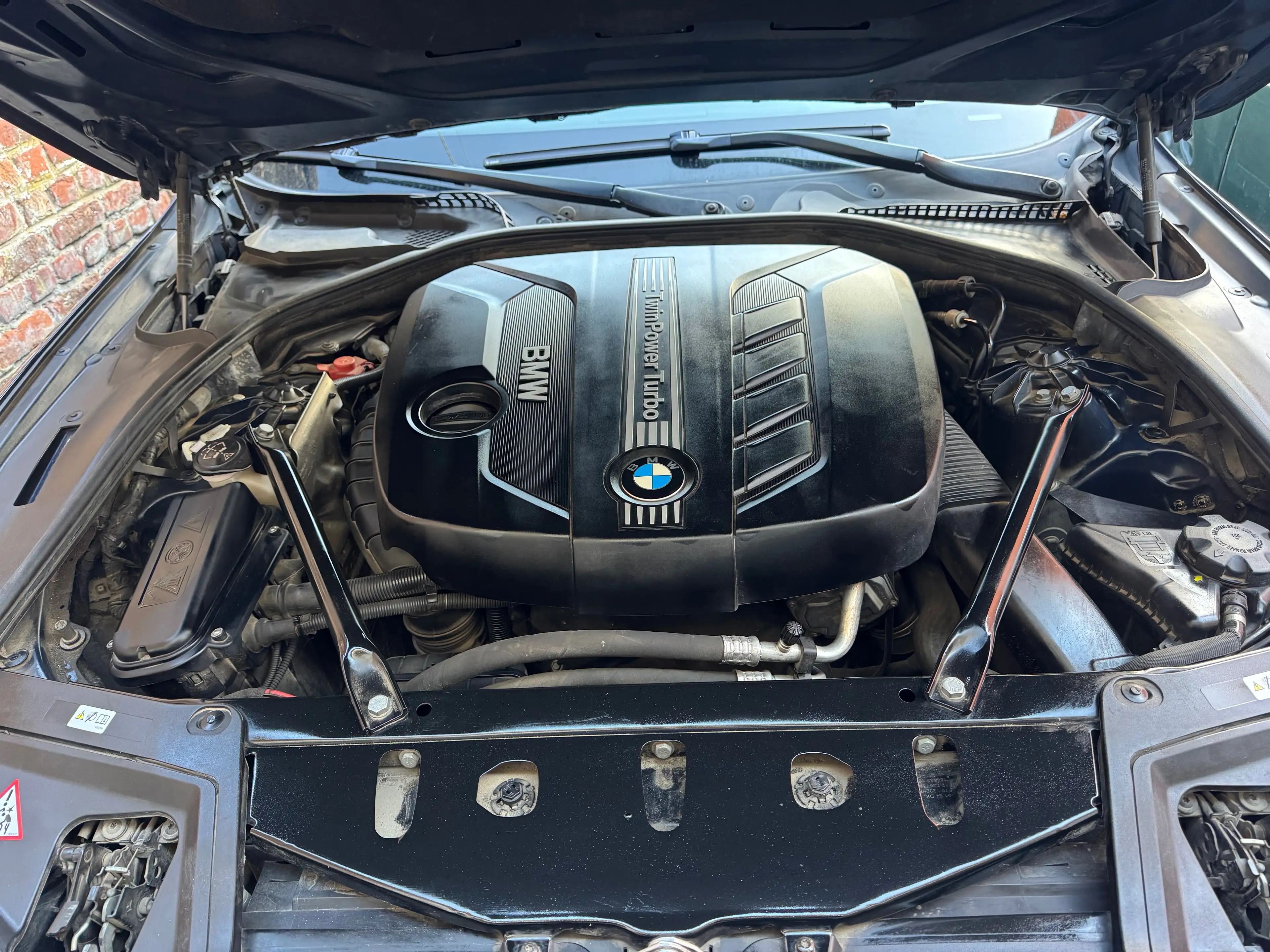BMW 520 d  Start/Stop. Full service euro 6 (possible echange) — photo 13