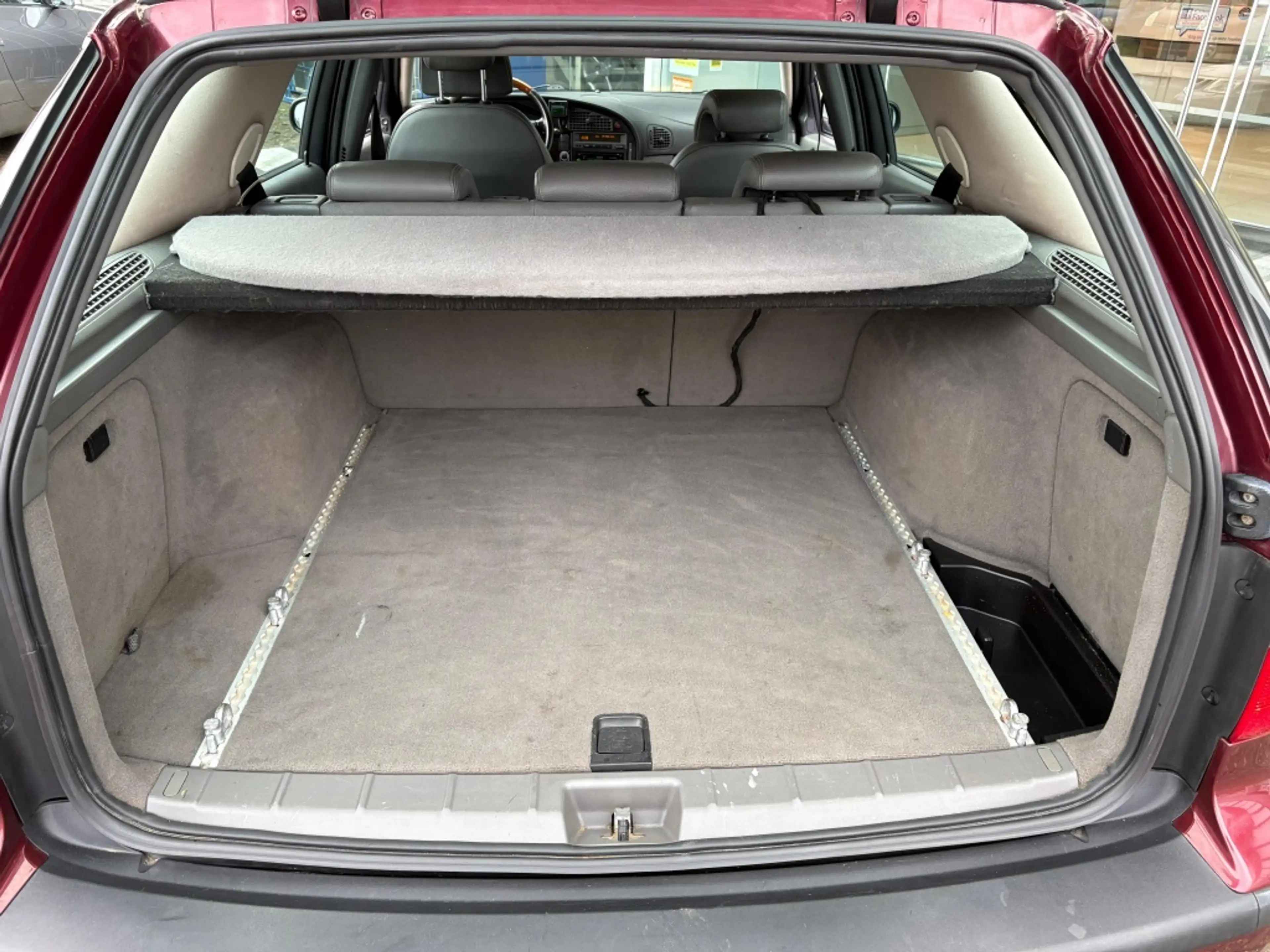 Saab 9-5 Estate 2.3t Vector MOTOR 185DKM GEREDEN! — photo 8