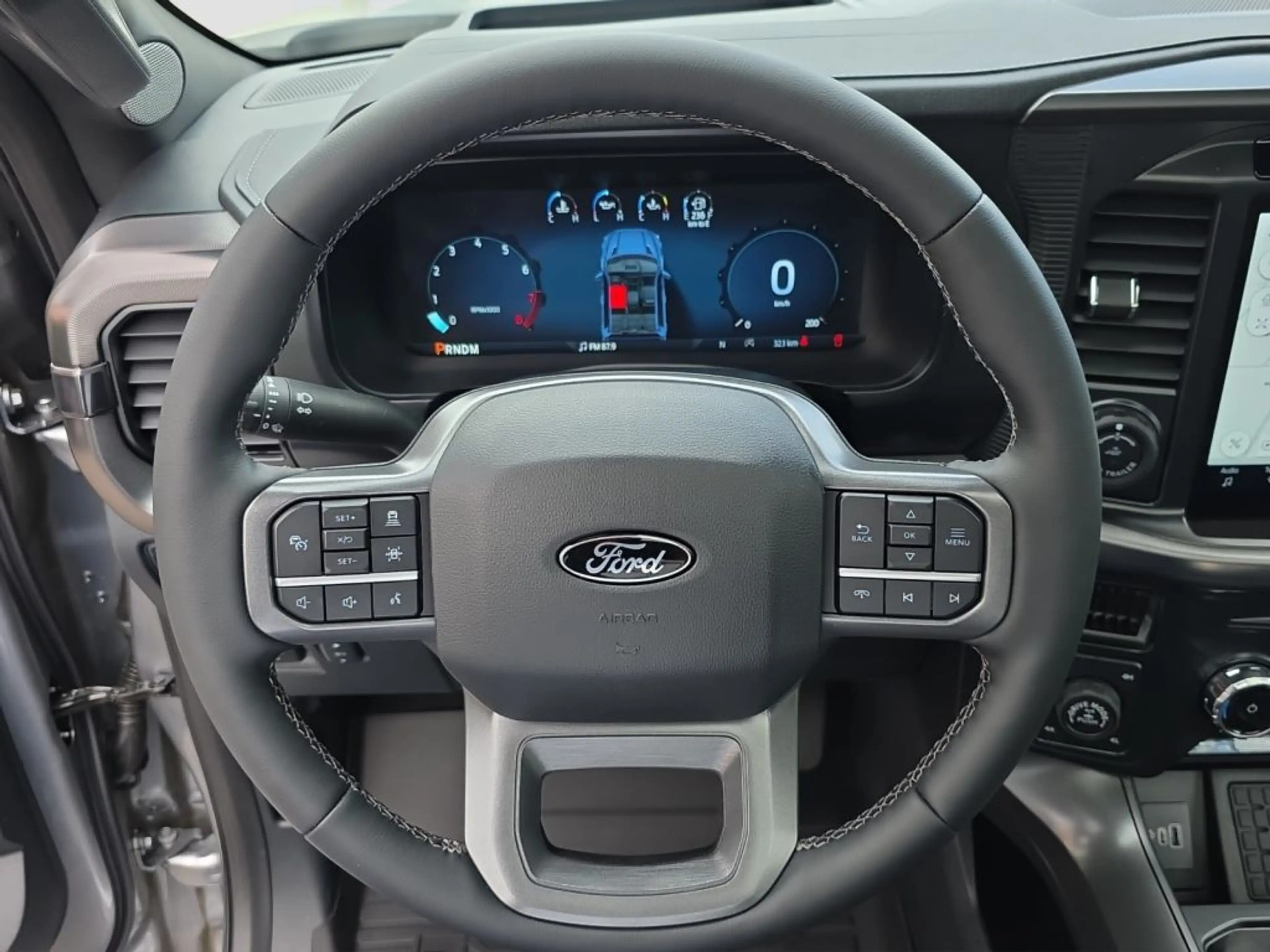 Ford F 150 5.0L V8 Black Edition Lariat MY 2026 — photo 7