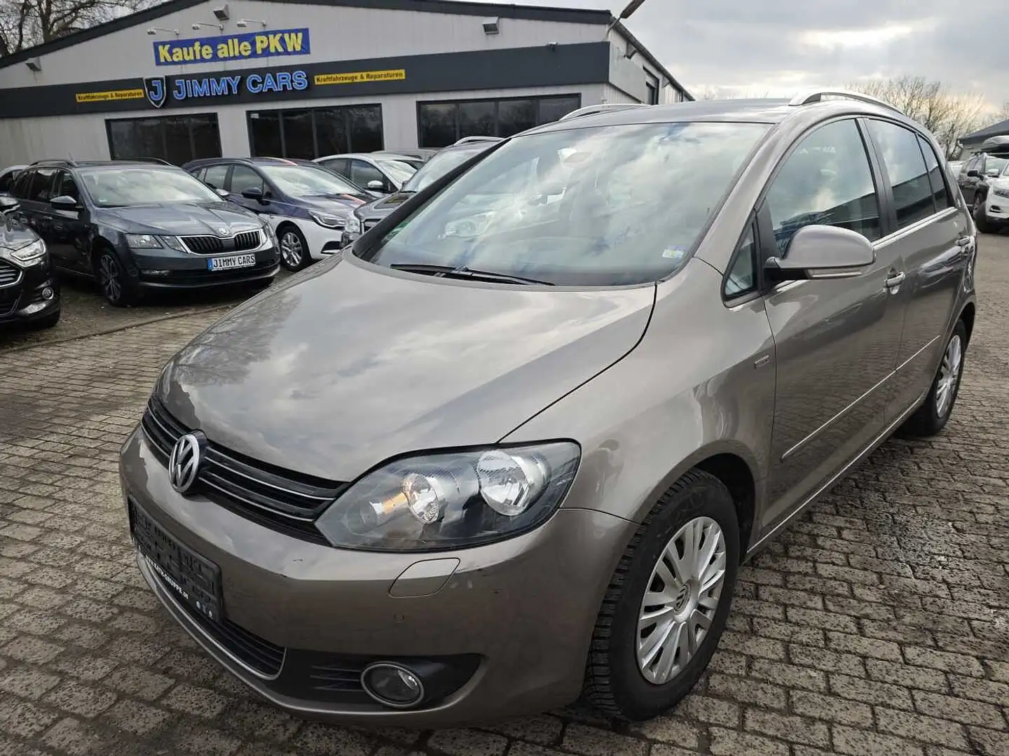 Volkswagen Golf Plus Golf  Plus 5-Türer 1.2 TSI BlueMotion Technology L Marrón - 1