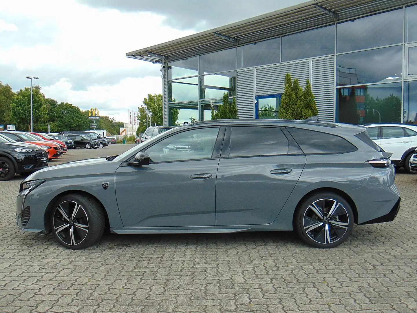 Peugeot 308 SW GT 130 EAT8 - Focal - 360°Cam - Matrix Gris - 2