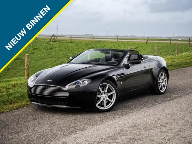Aston Martin Vantage V8 Roadster 4.3 V8 Sport-seats Full History