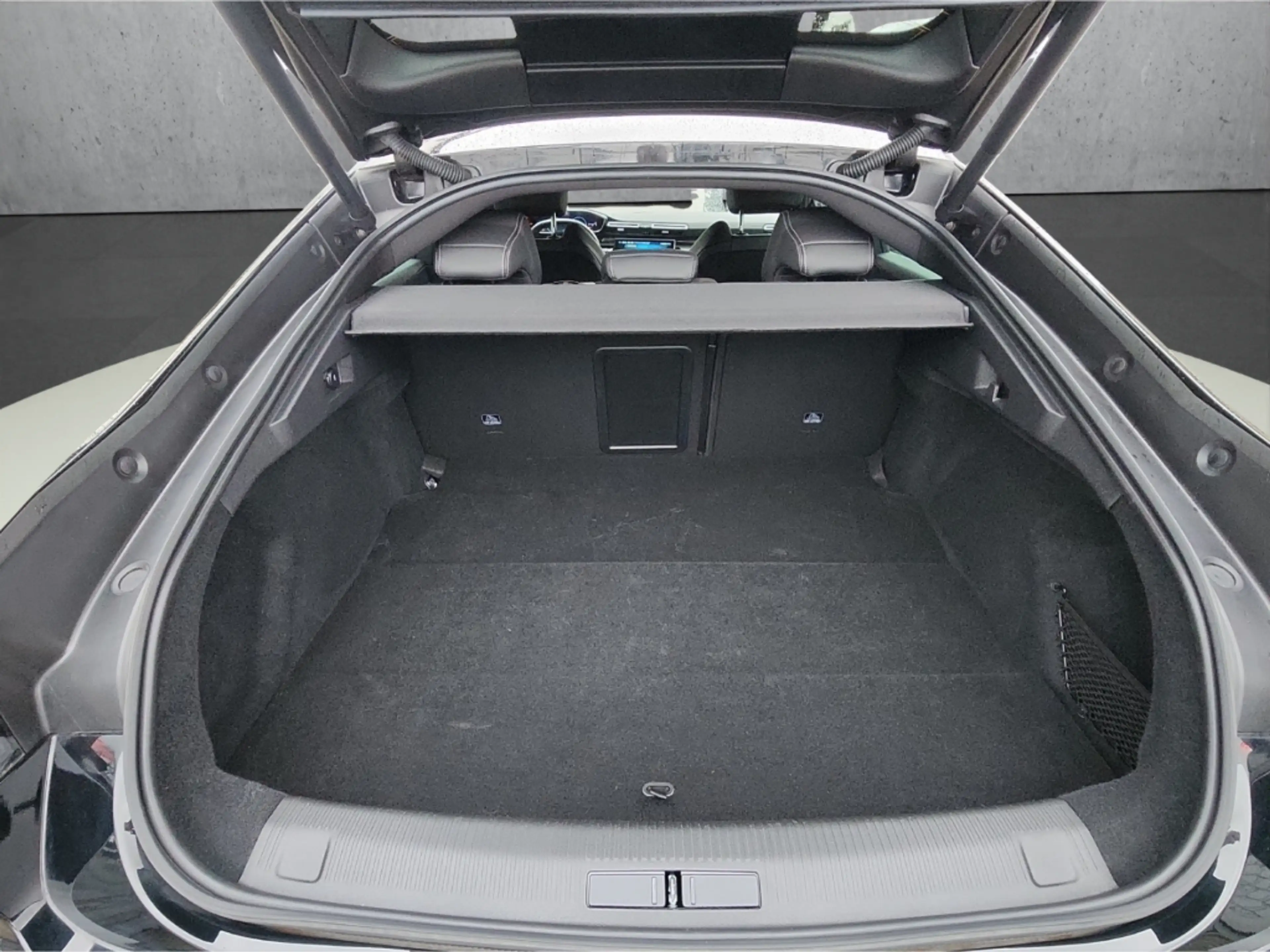 Peugeot 508 Allure Pack PT 130 EAT8 Navi LED ACC El. Heckklapp — photo 7