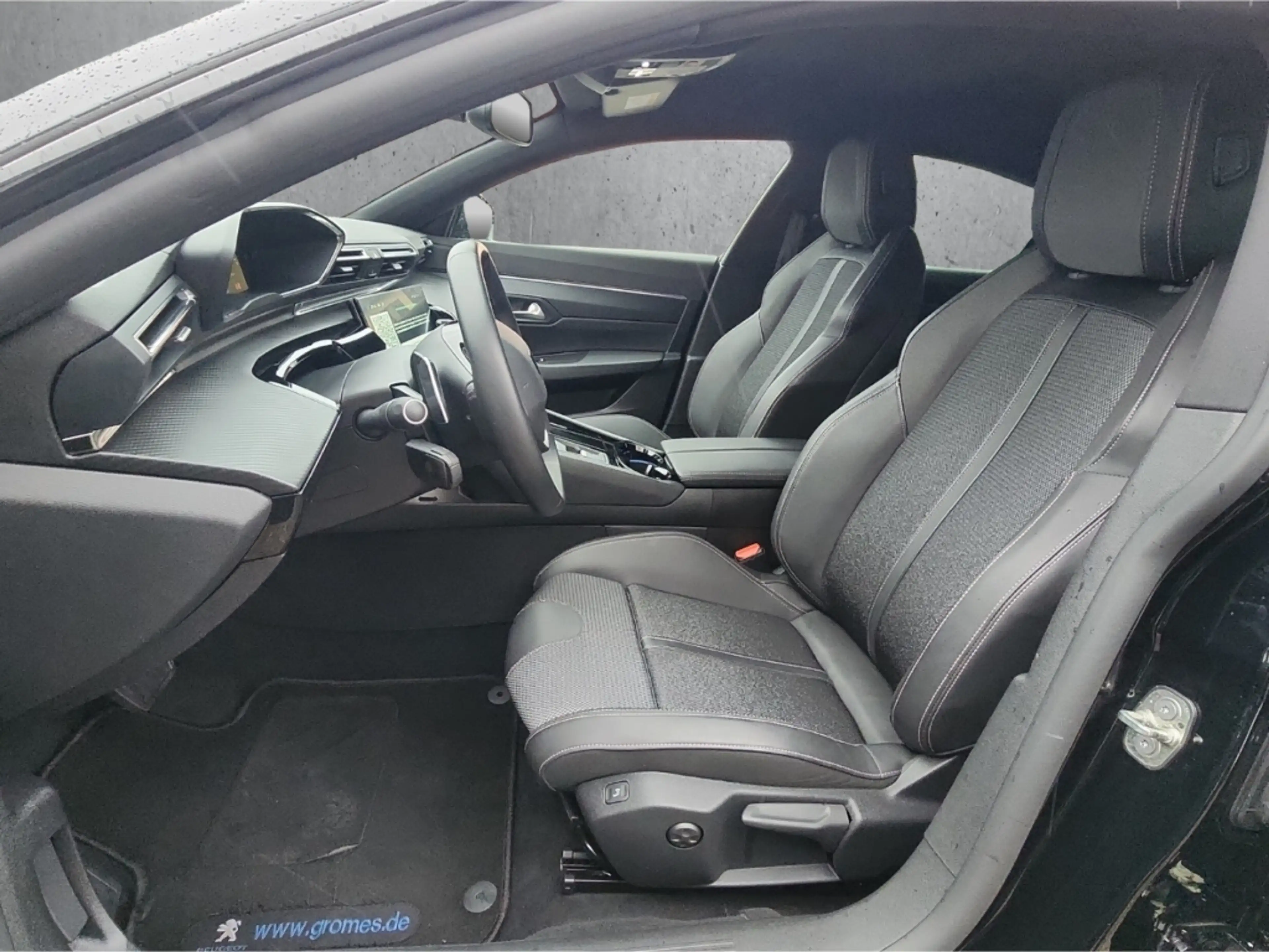 Peugeot 508 Allure Pack PT 130 EAT8 Navi LED ACC El. Heckklapp — photo 9