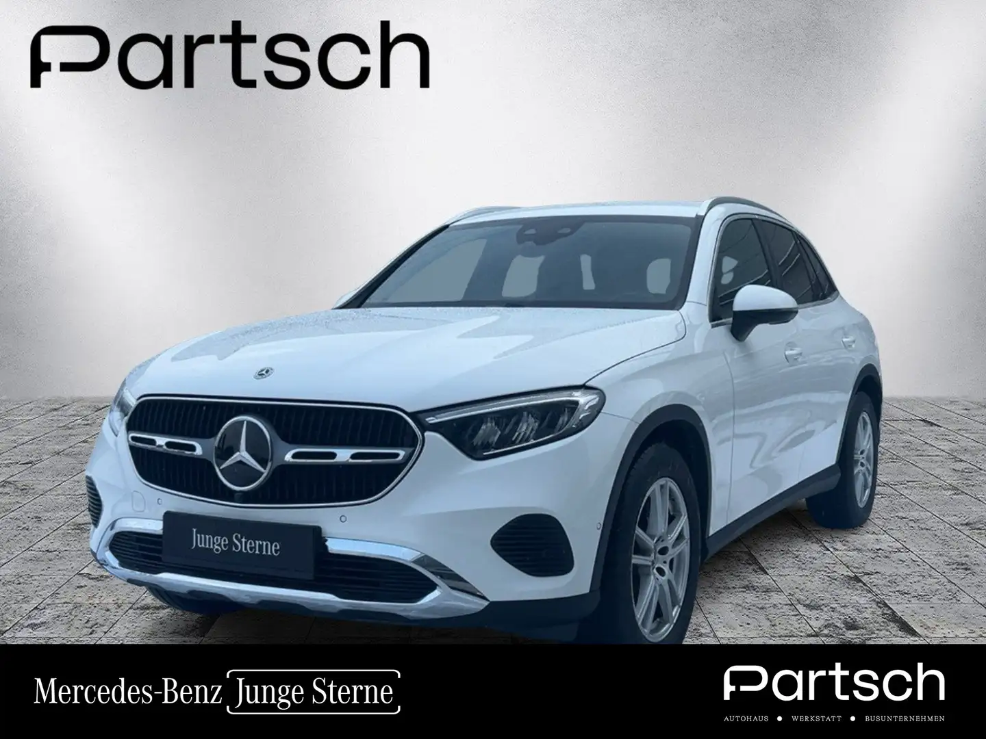 Mercedes-Benz GLC 220 d 4MATIC W-Paket Fahrass.P.plus Weiß - 1