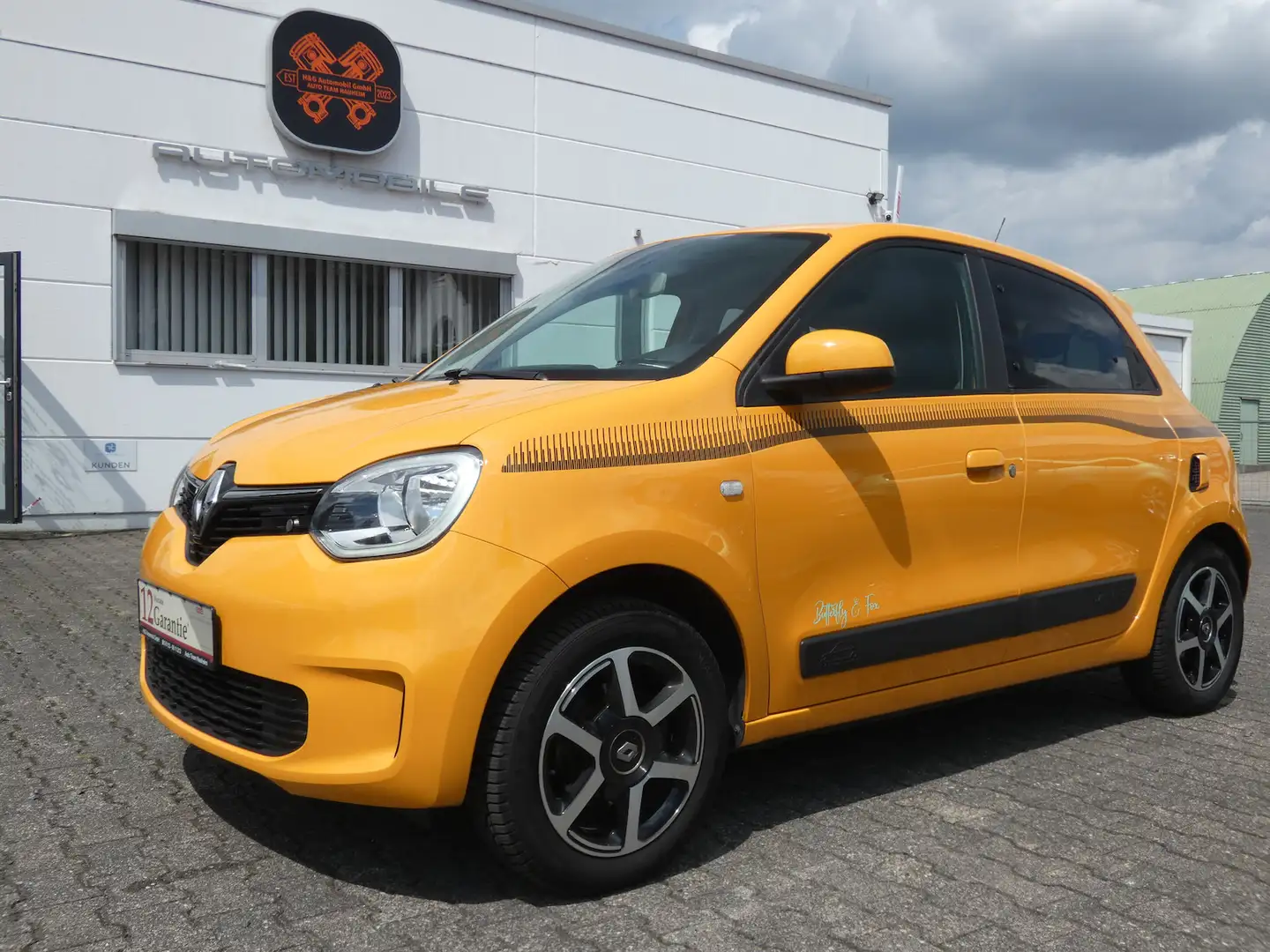 Renault Twingo Limited *KLIMA*ALU*SITZHEIZUNG*PDC*SHZ* Gelb - 1