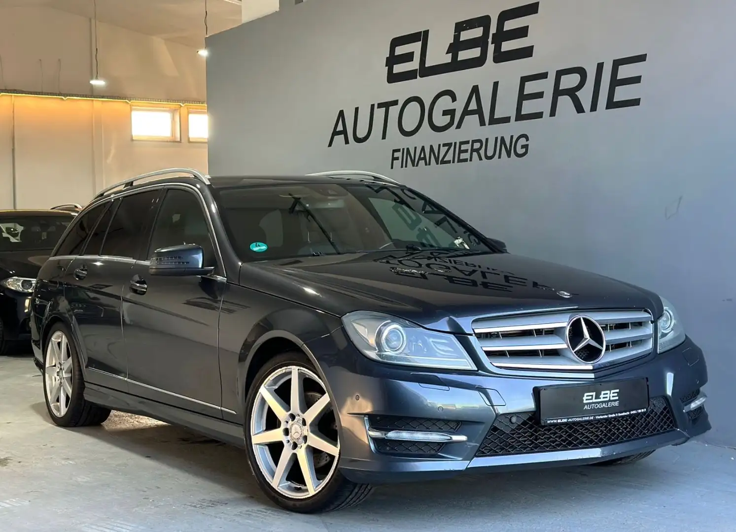 Mercedes-Benz C 220 T CDI BlueEffici 7G-Tronic AMG-LINE 1.Hand Gris - 1