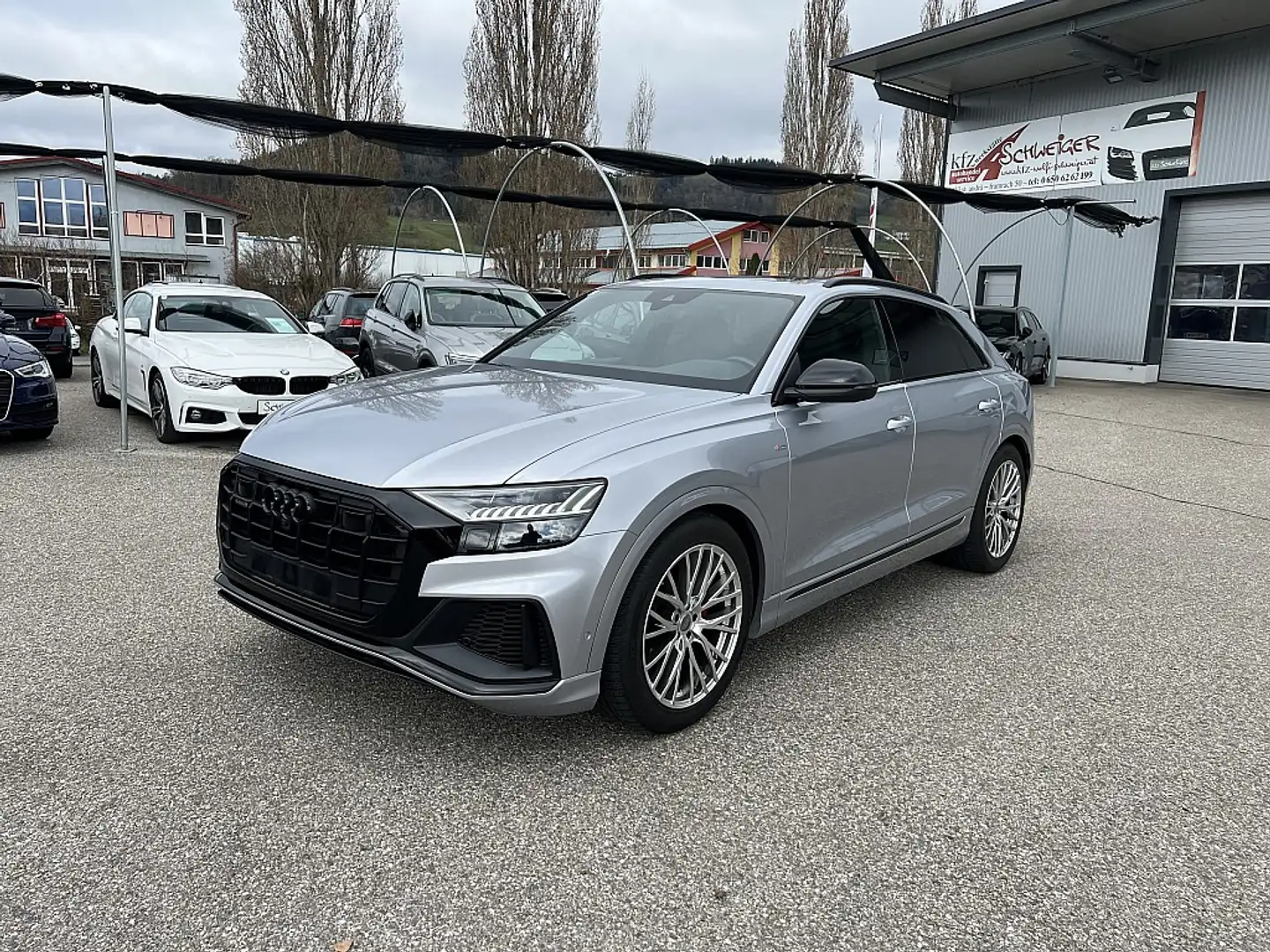 Audi Q8 50 MHEV TDI quattro Tiptronic Silber - 2