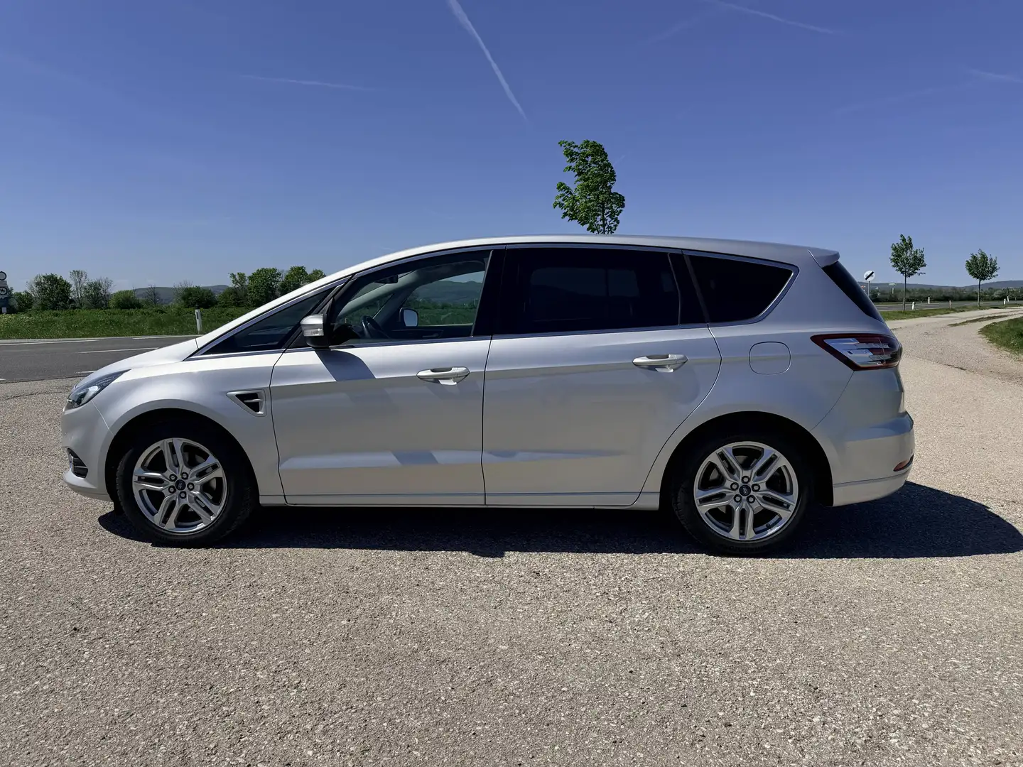 Ford S-Max S-MAX Titanium 2.0 TDCi Auto-Start/Stop Aut. Titan Silber - 2