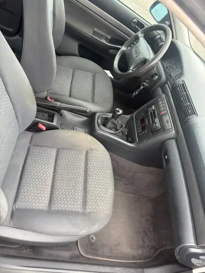 Audi A4 1996, foto 6