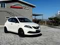Lancia Ypsilon 1.0 firefly hybrid Silver s&s 70cv Bianco - thumbnail 1