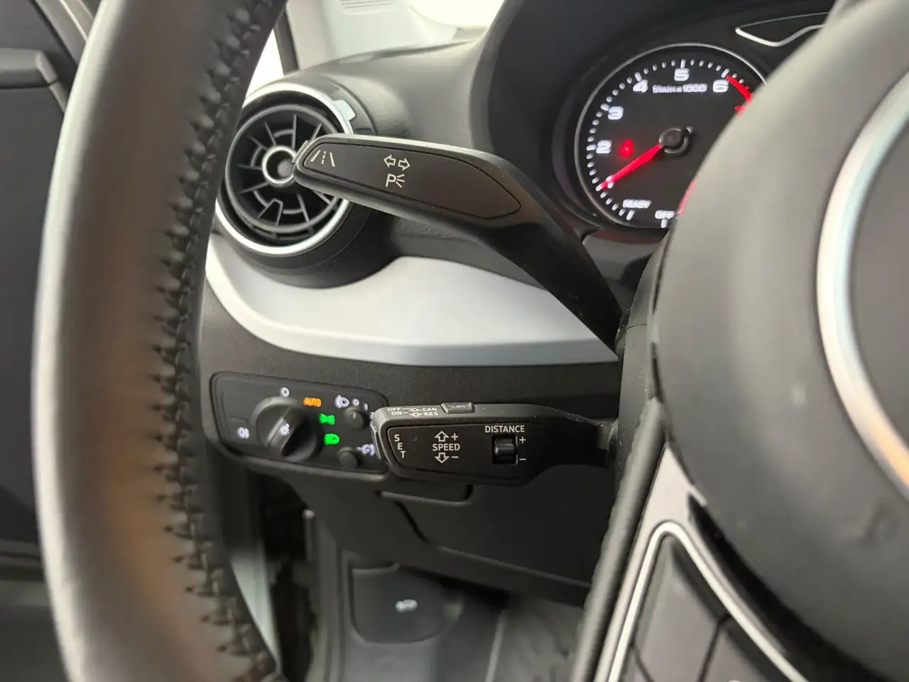 Audi Q2 30 TFSI S Edition, миниатюра 10
