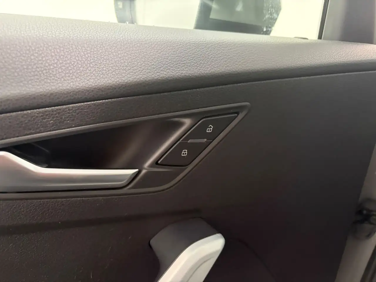 Audi Q2 30 TFSI S Edition, миниатюра 8