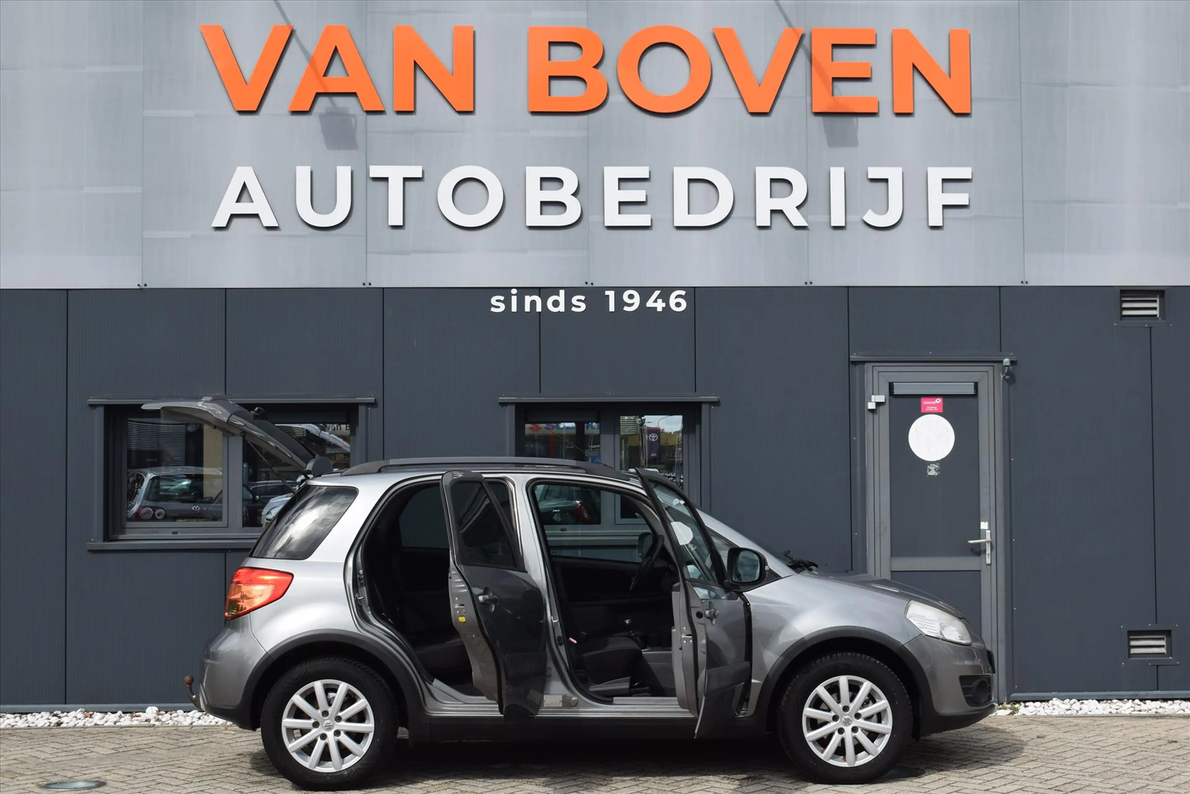 Suzuki SX4 1.6 VVT 120pk 2WD Executive — photo 3