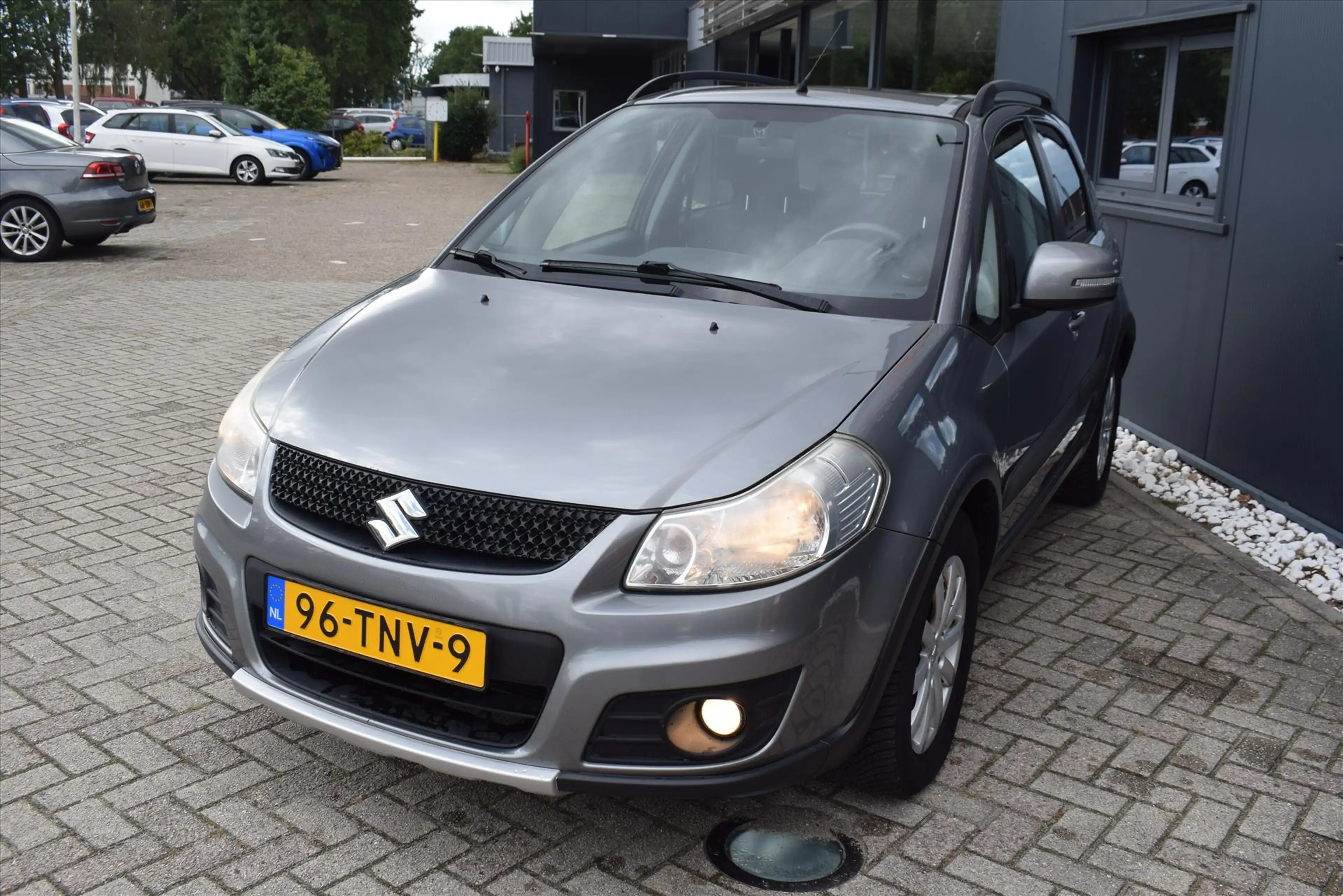 Suzuki SX4 1.6 VVT 120pk 2WD Executive — photo 6