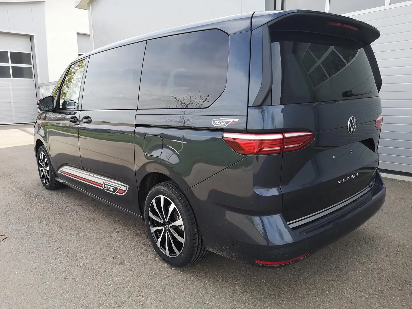 Volkswagen T7 Multivan 2.0 TDI LÜ Lite Sport Edition 7 Sitzer 110 kW (... Blau - 2