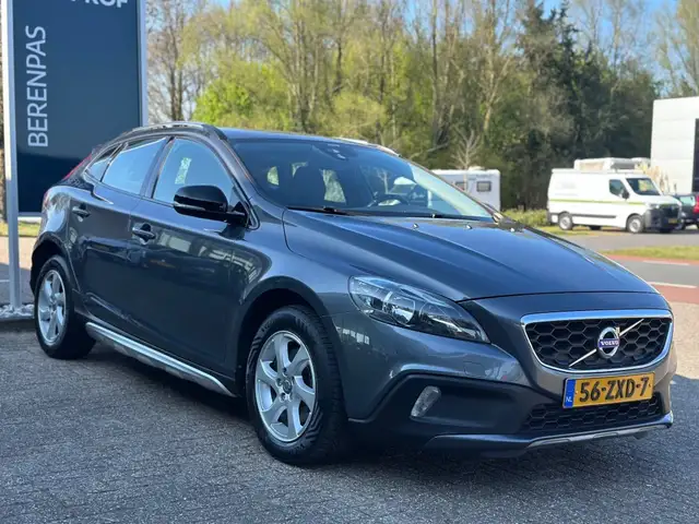 2013 Volvo V40 in Grey for sale