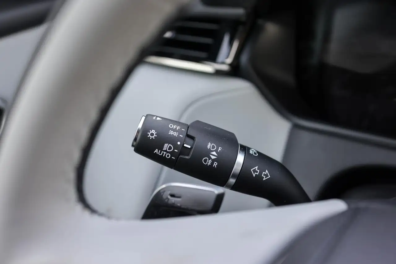 Land Rover Range Rover Velar снимка Land Rover Range Rover Velar