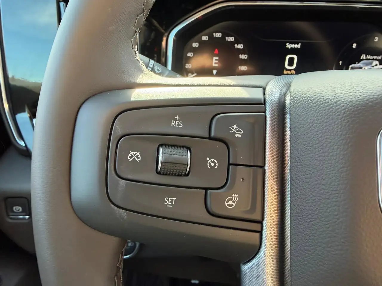 GMC Sierra 2500HD снимка GMC Sierra 2500HD