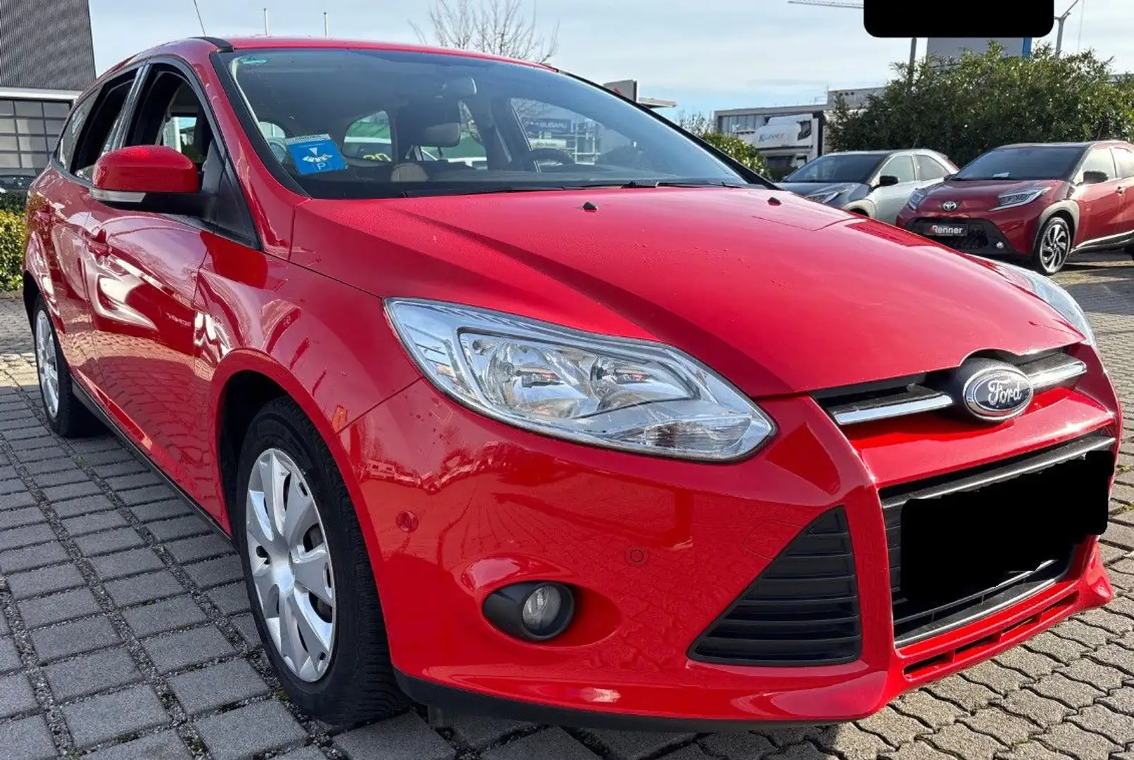 Ford Focus 1.0 EcoBoost Trend/RADIO/PDC/+ Rot - 2