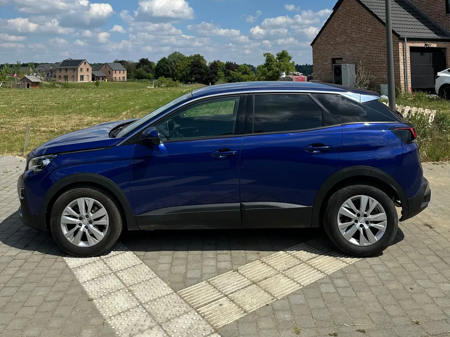 Peugeot 3008 3008 1.2 PureTech Allure (EU6.3) Blauw - 2