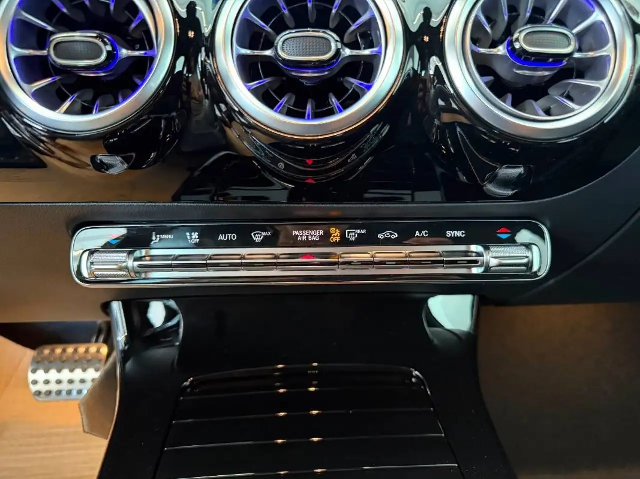 Mercedes-Benz A-Class NUOVA A 200 Premium auto, миниатюра 25