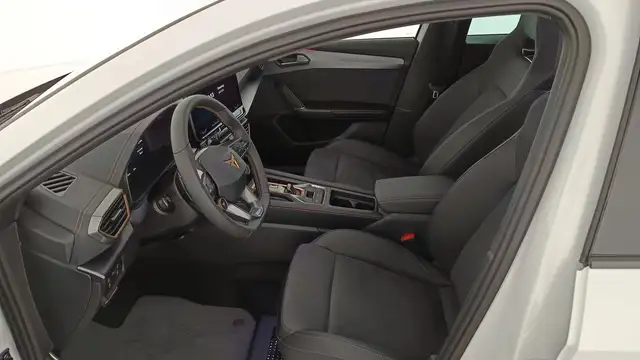Cupra Leon view 9