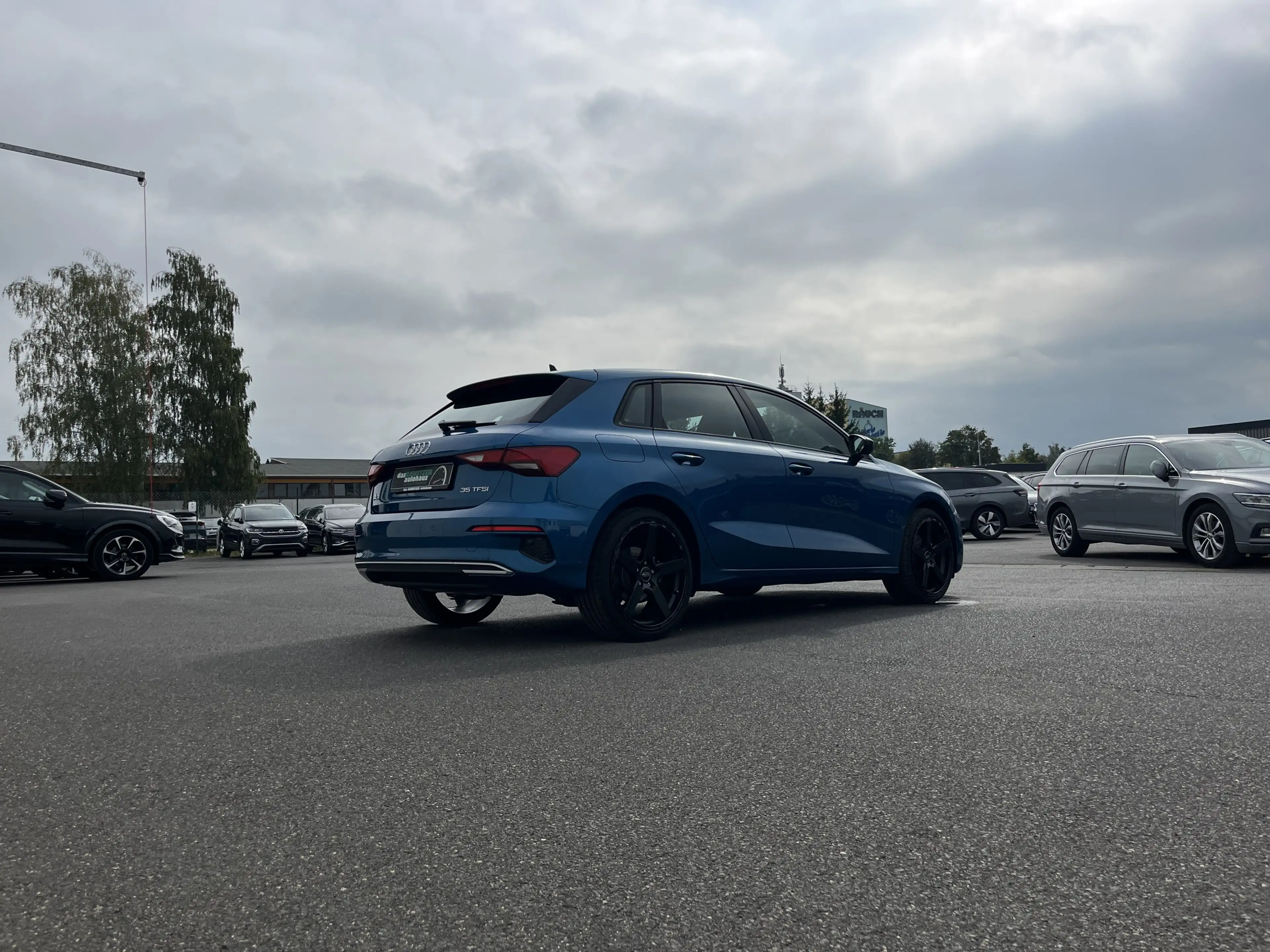 Audi A3 Sportback 35 1.5 TFSI advanced S-Line Optik 150€ — photo 7