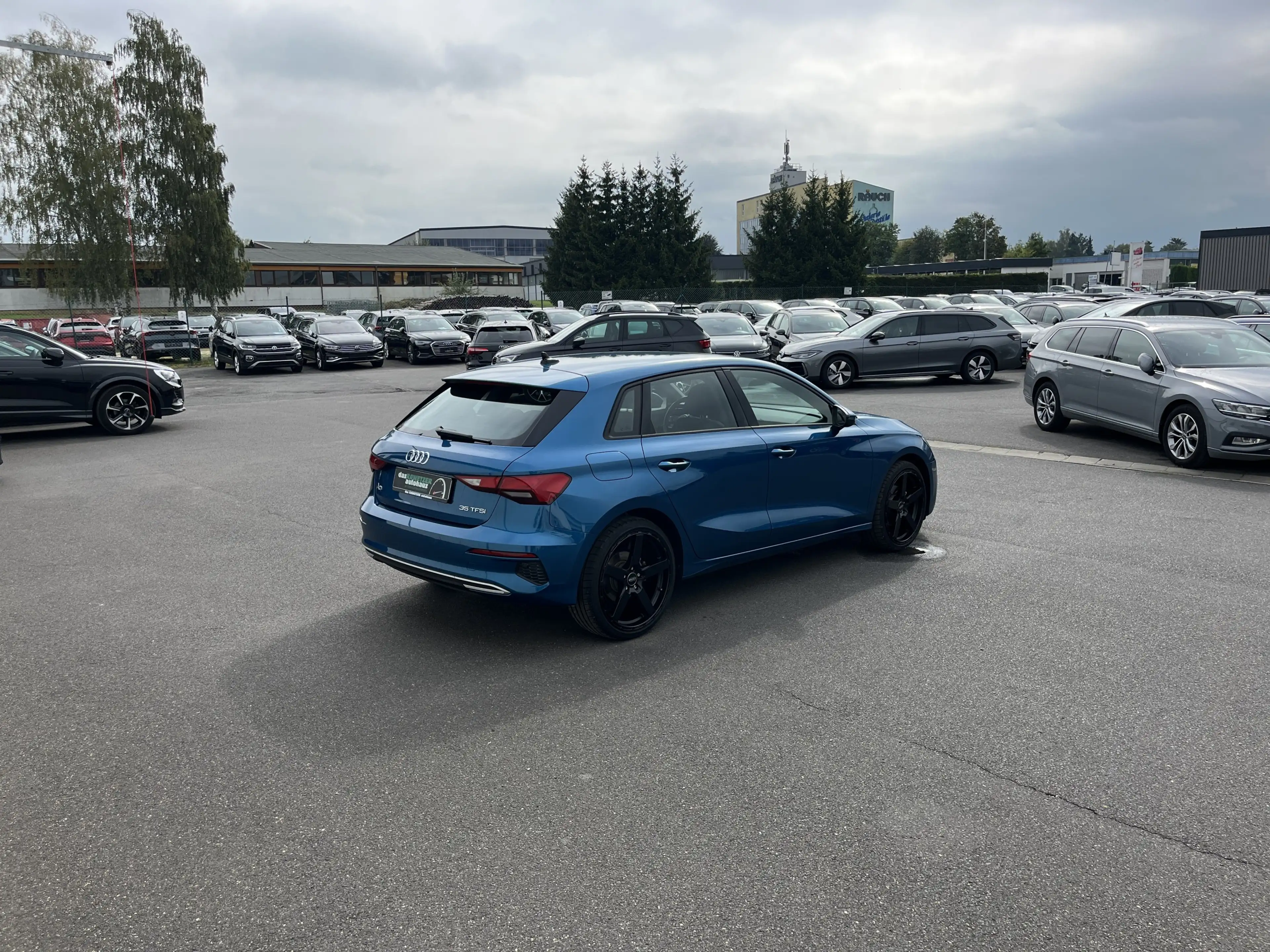 Audi A3 Sportback 35 1.5 TFSI advanced S-Line Optik 150€ — photo 8