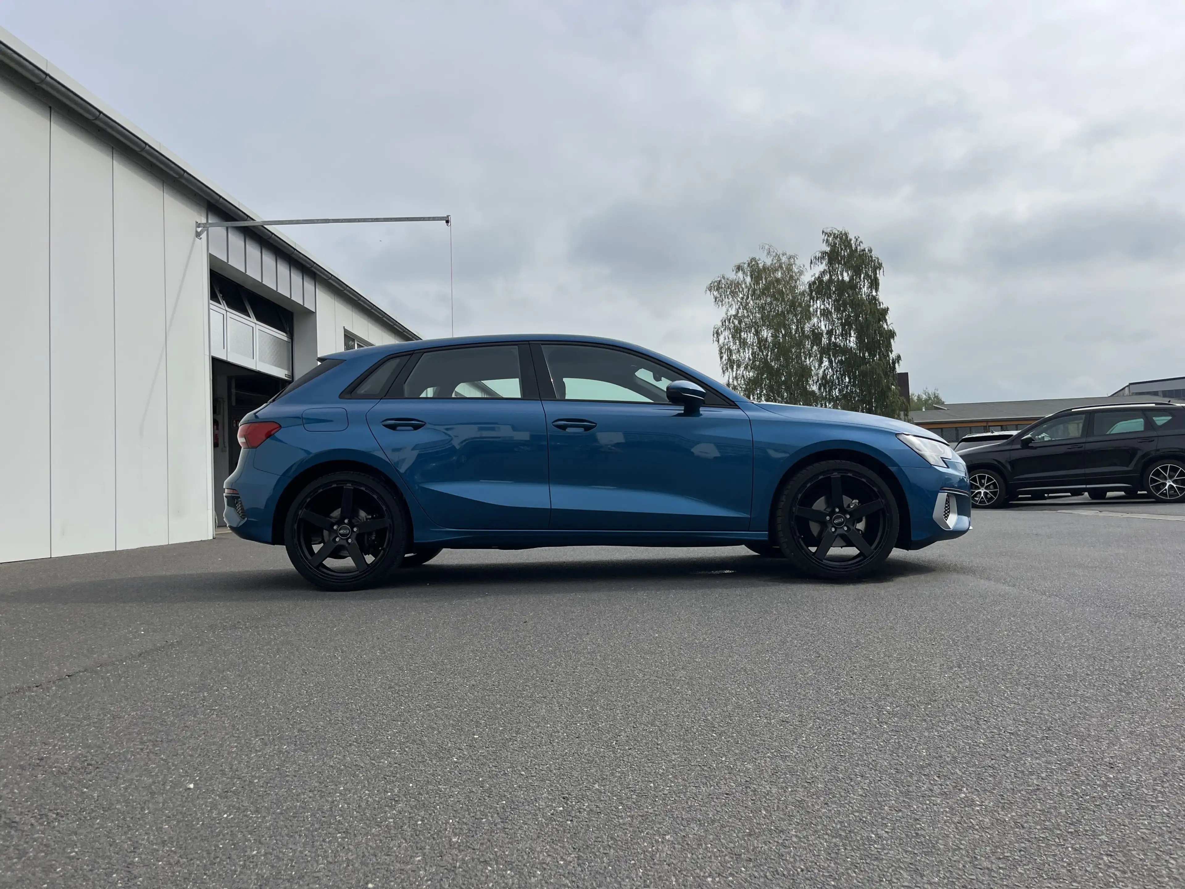Audi A3 Sportback 35 1.5 TFSI advanced S-Line Optik 150€ — photo 5
