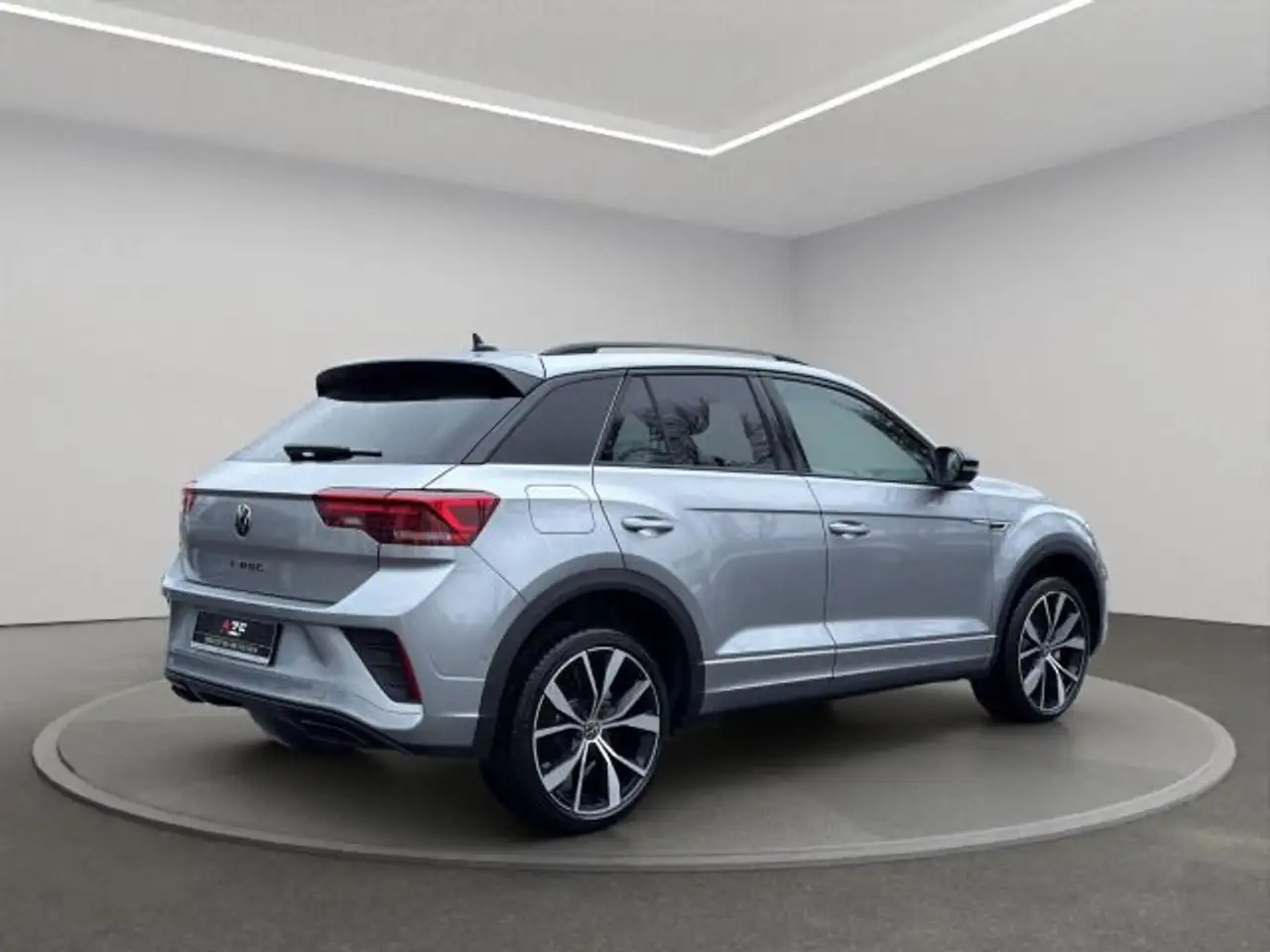 Volkswagen T-Roc R-Line 1.5 TSI DSG ACC + PANO + AHK 4