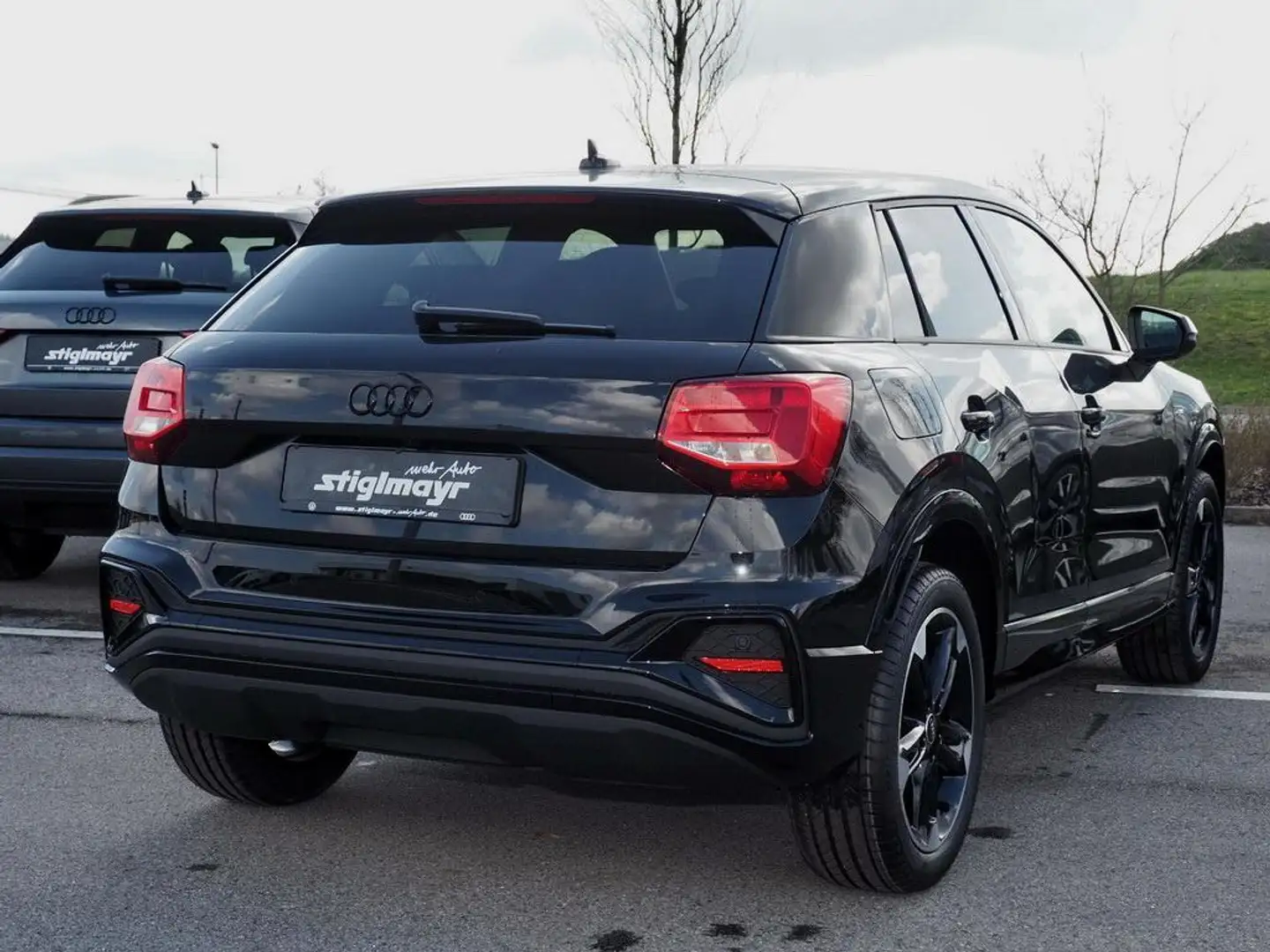 Audi Q2 S line 30 TDI S tronic ACC LED Navi Alu-18` Schwarz - 2