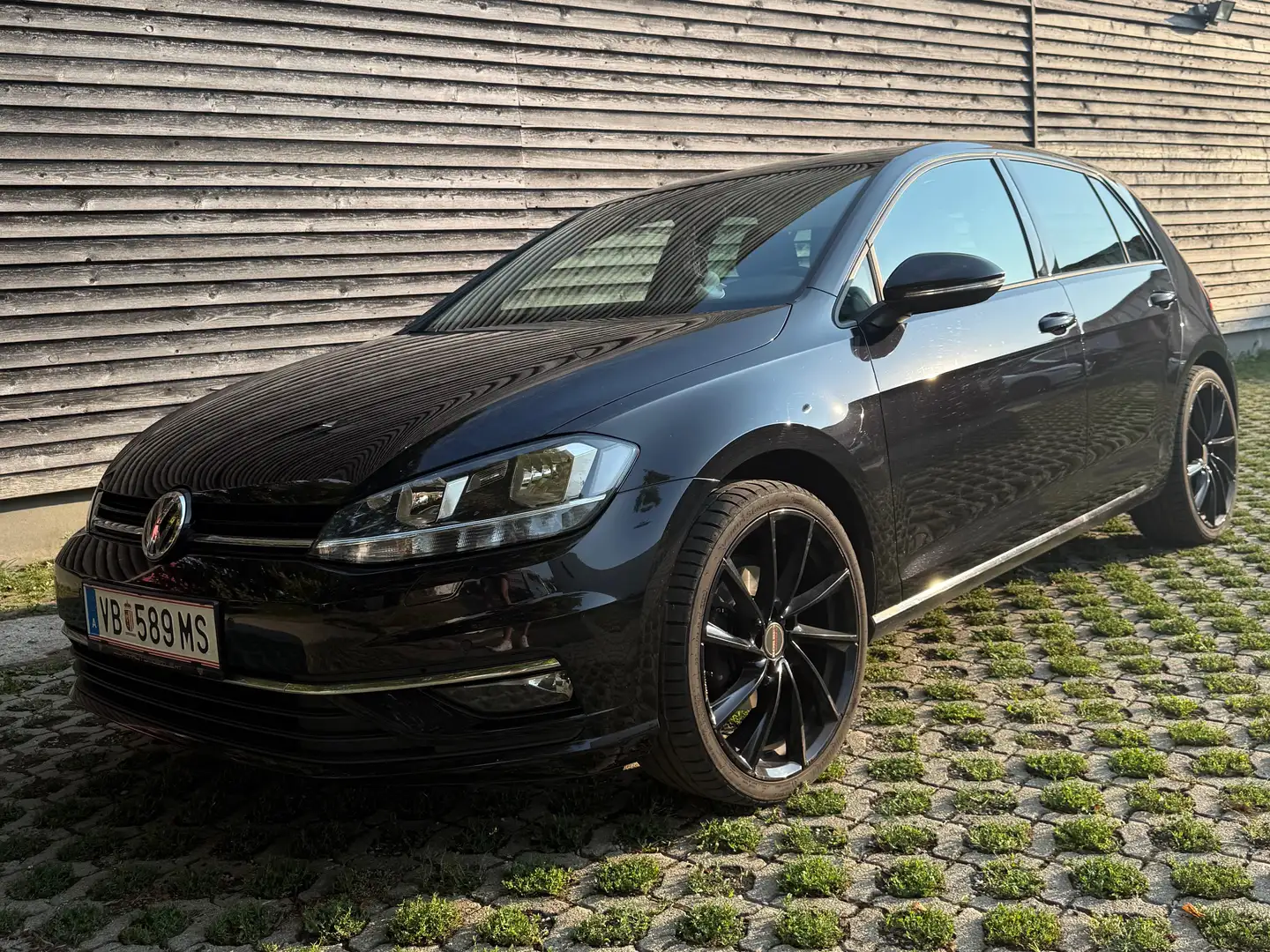Volkswagen Golf Golf Rabbit 40 1,6 TDI SCR Rabbit 40 Schwarz - 1