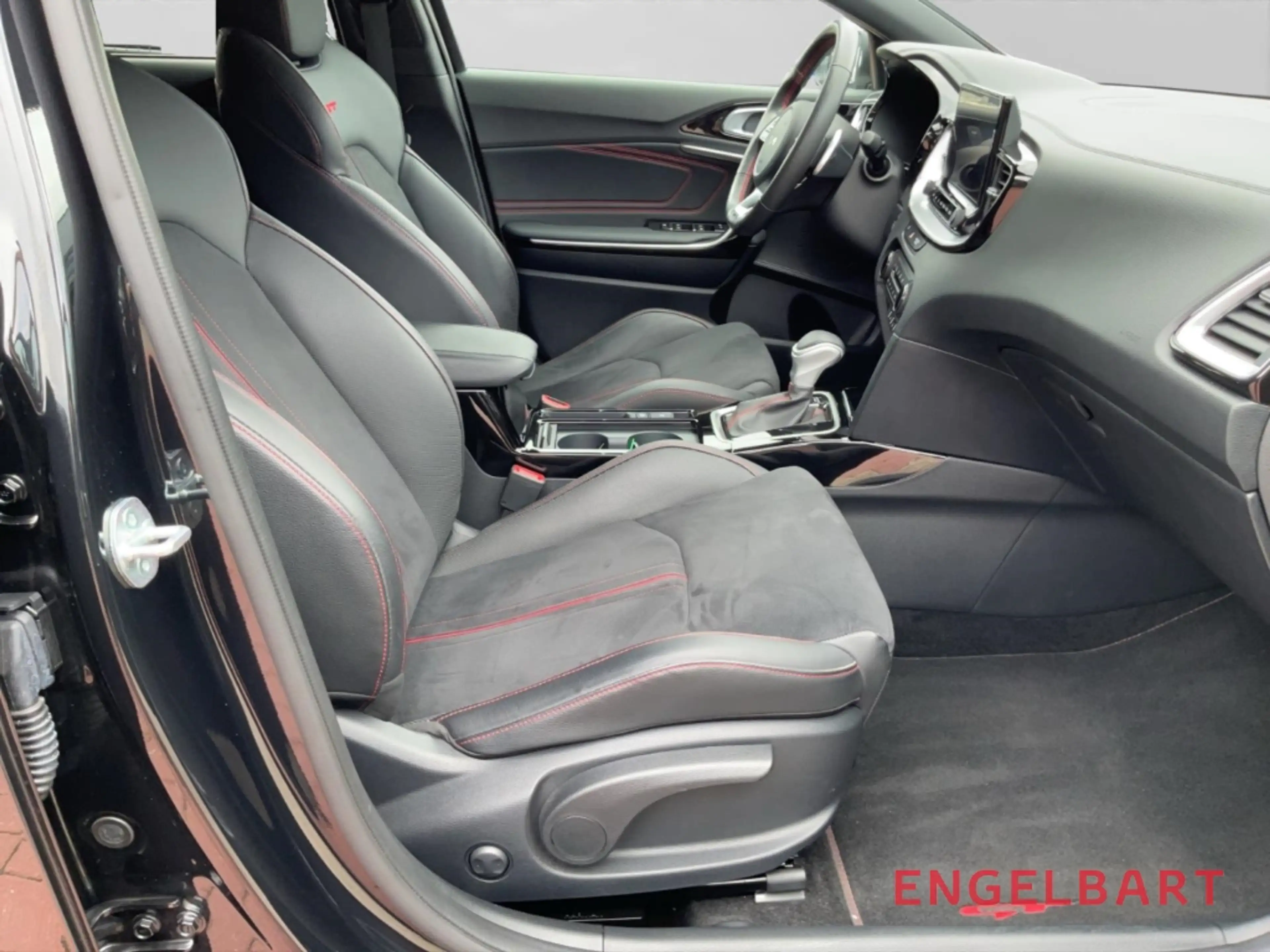 Kia ProCeed / pro_cee'd GT El. Panodach Navi Leder Digitales Cockpit Memor — photo 11