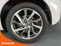 Toyota Yaris 1.5 100H Feel - 5 P (2020) Blanco - thumbnail 28