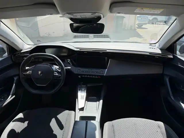 Peugeot 308 view 15
