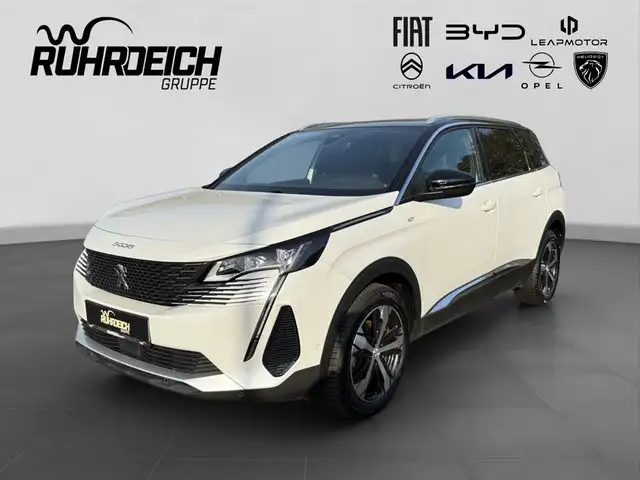 Peugeot 5008 GT PT 130 EAT8 +AHK+NAVI+LED+CARPLAY+KAMERA+