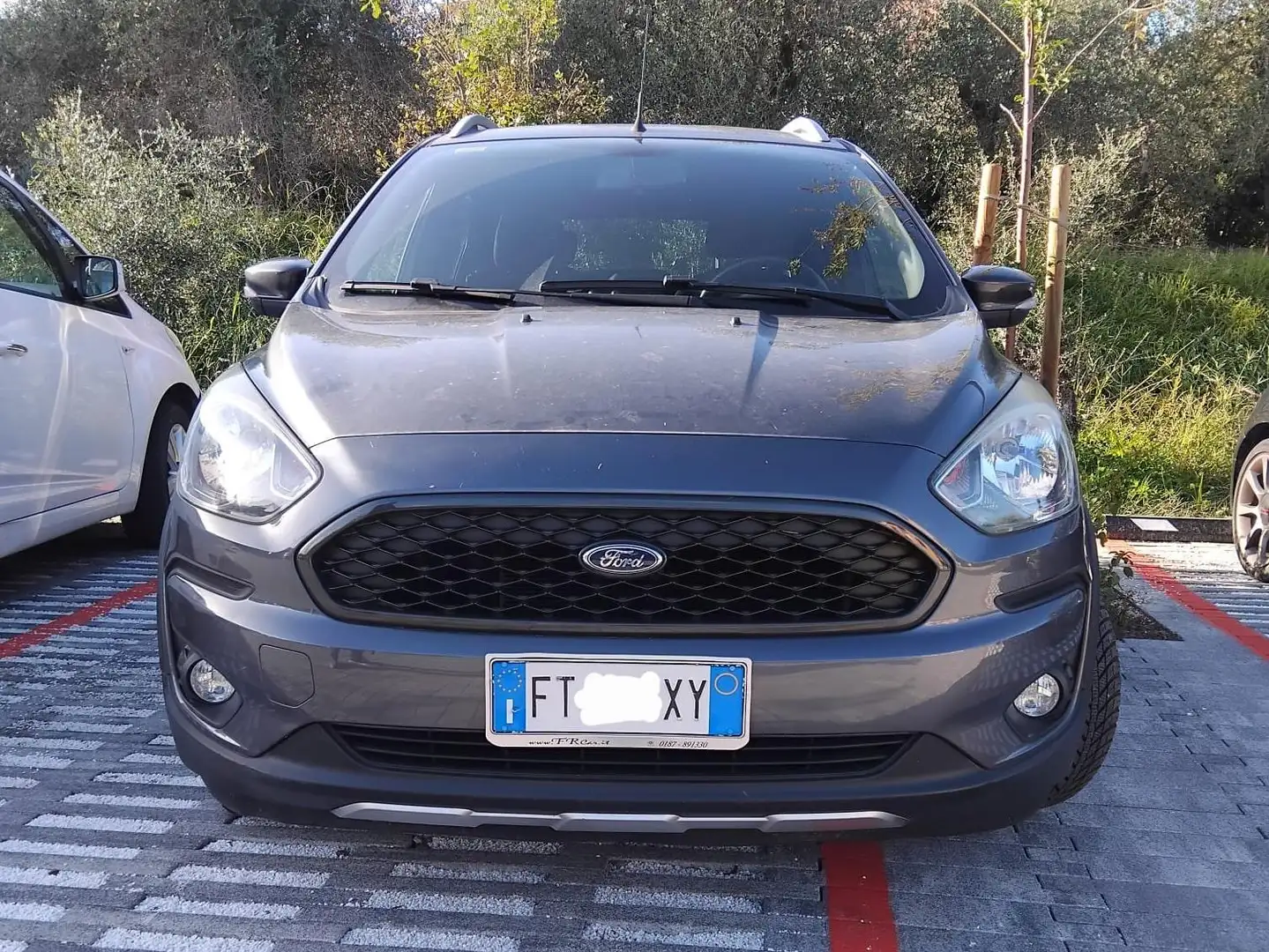 Ford Ka/Ka+ Ka + active 1.2 s Gri - 2